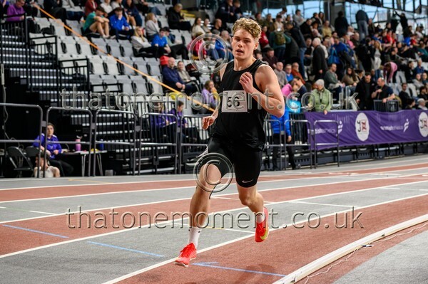 SeniorInd25-917763 - Track Male Set One