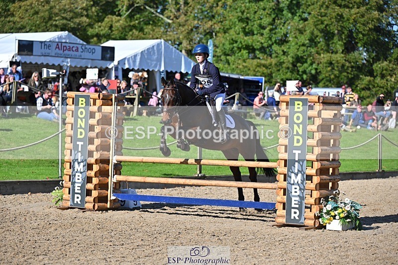 241027-121359-17189 - 325-Isobel.Gardner-FAERE.VENTURE