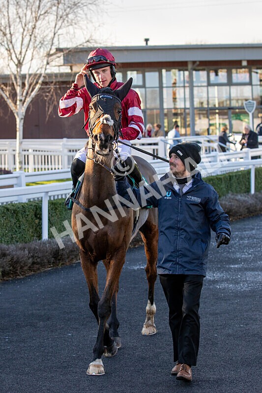 221124-Race 1-You Some Girl-8428 - Race 1