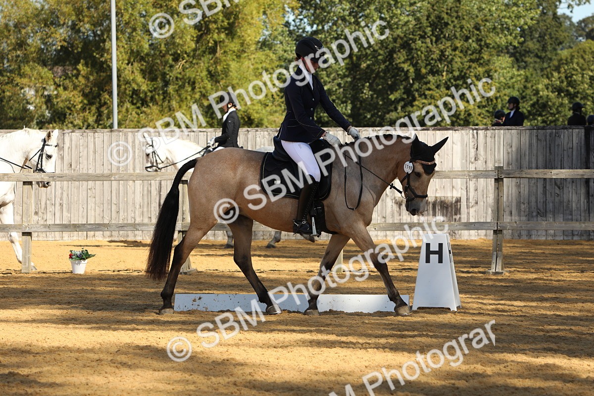 SBM_40471 - D21 - Junior Championship - Intro A