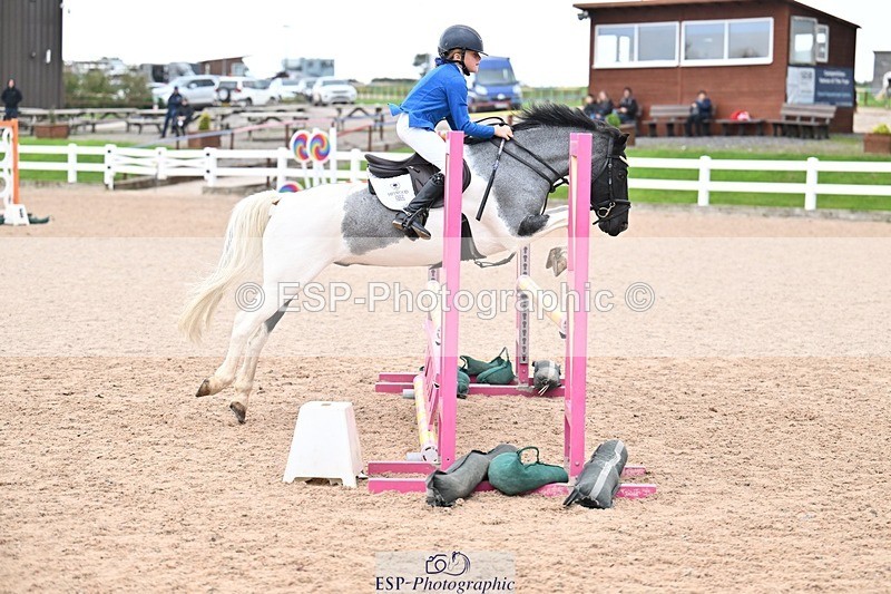 250920-111345-00425 - Cls 22+23 Club and Schools 70cm