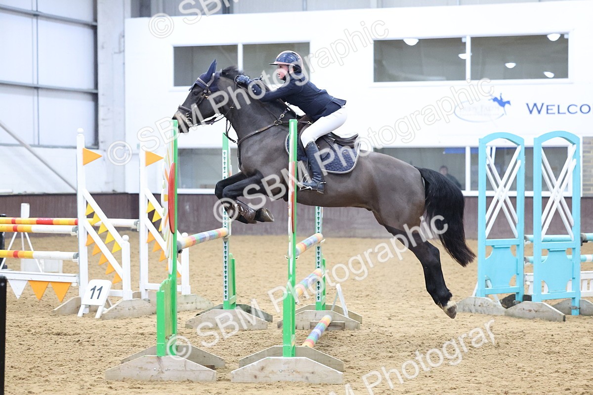 SBM_002096 - Class 4 - Blue Chip Pony Newcomers - 1.00m