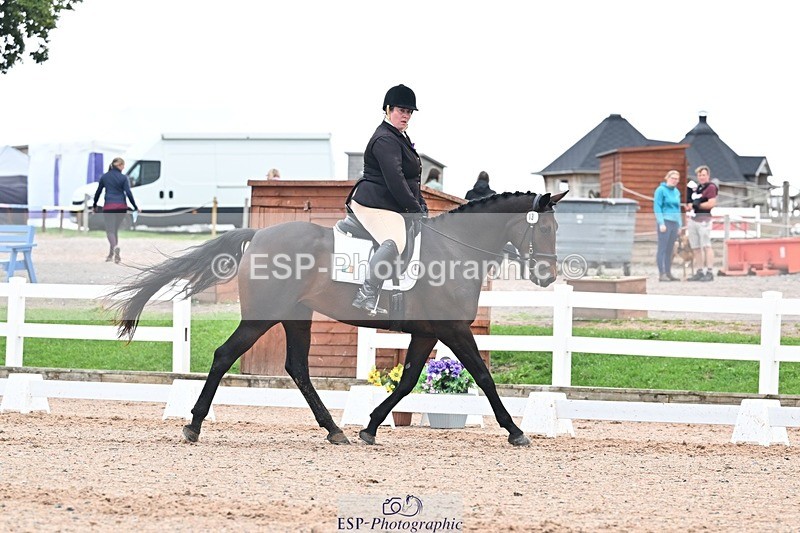 250907-134152-08557 - 013-Mairead.DolanBelperhill.Aint.She.Sweet