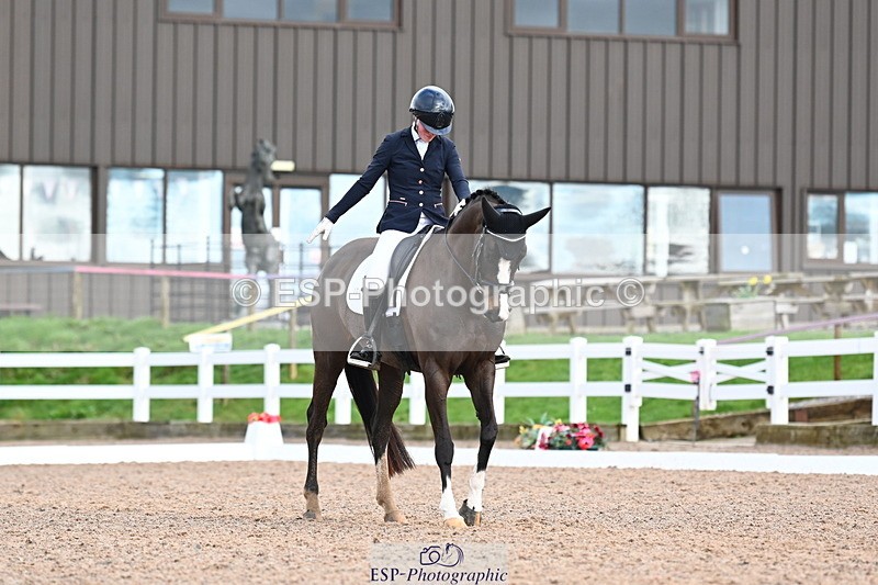 240218A-122700-07269 - 161-Katie.Warner-Active.Nuvalari