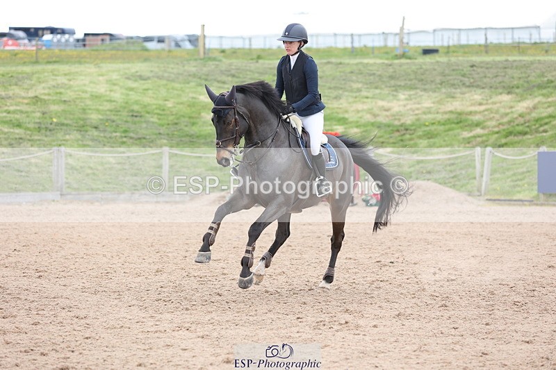 240419A-110748-06331 - Cls 2, 2 Star Small Tour 1.30m