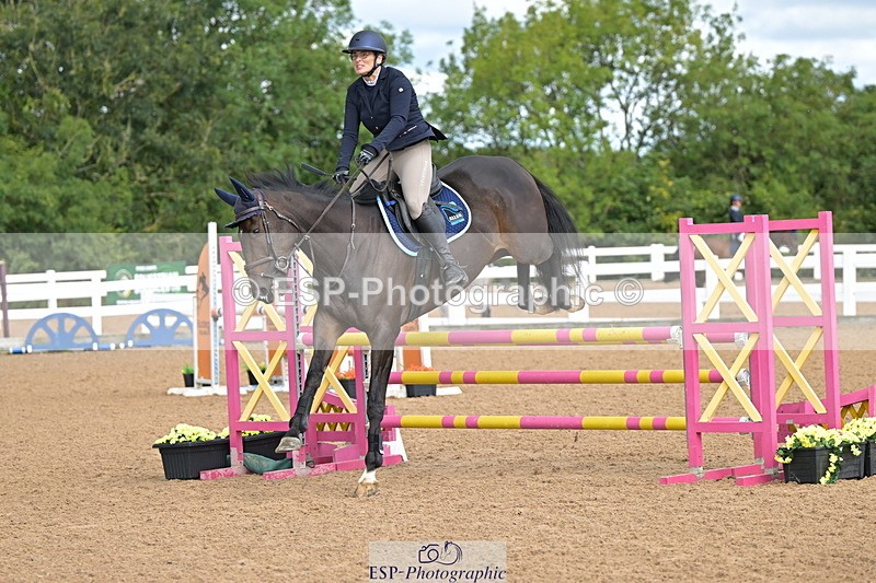 240912A-101033-00929 - Cls 8 Snr British Novice and 90cm Open