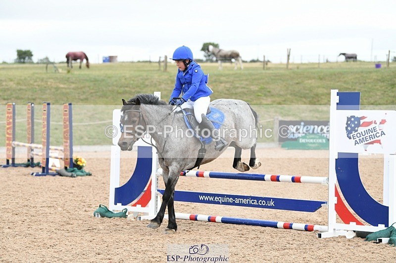 250807-130024-00931 - 70cm Round 2