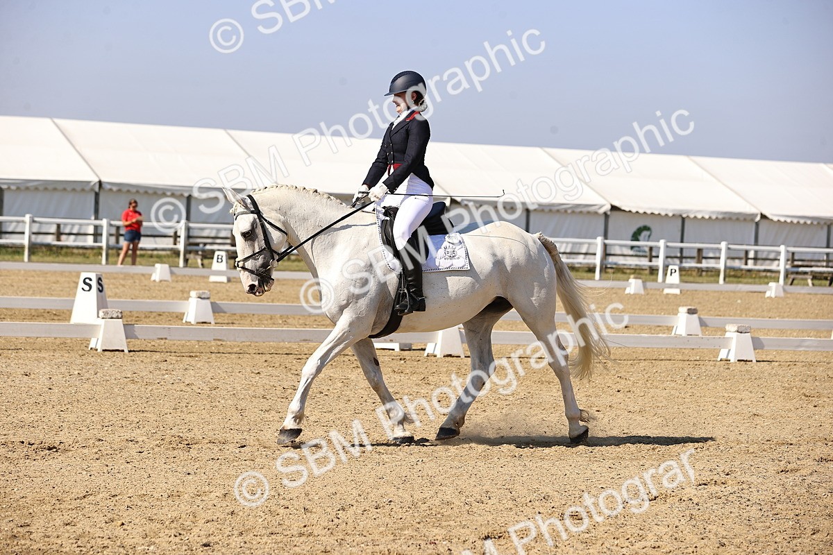 SBM_002770 - Intro 2 - Warm Up