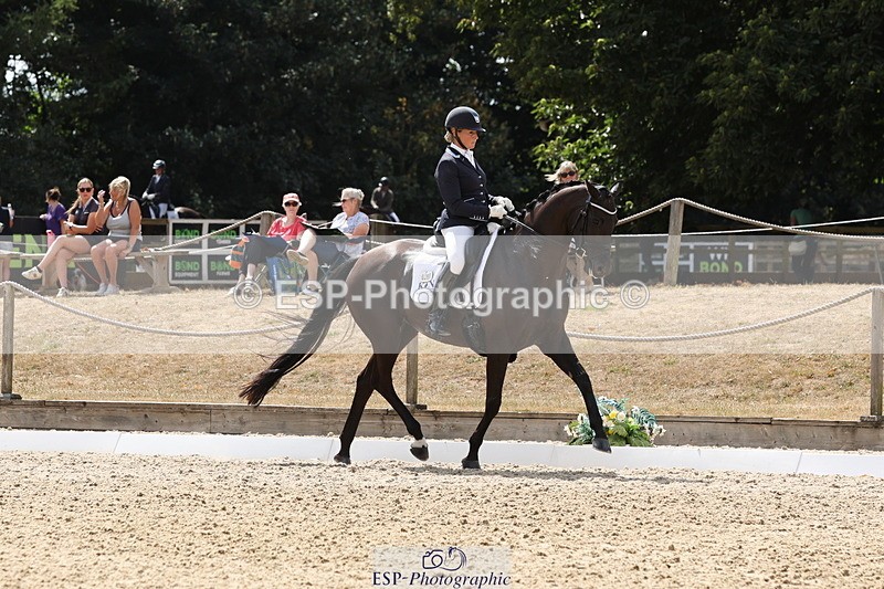 250809A-144437-04379 - 028-Sameera.RahmatallaForget.Me.Not.NE