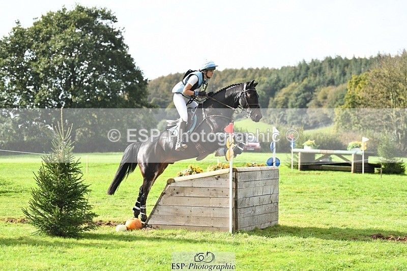 231020-135920-09626 - 112-REHY.HULABALOO-Millie.Rogers-XC