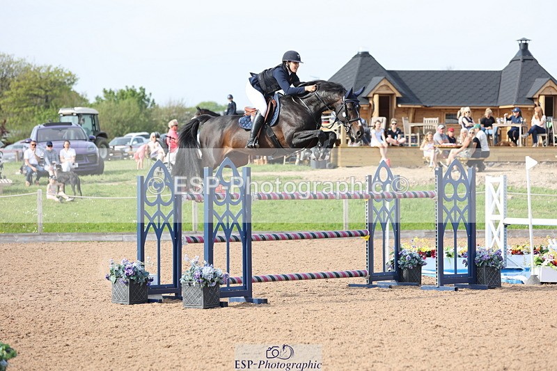 240511A-171844-15307 - Cls 38 National 1.40m Open