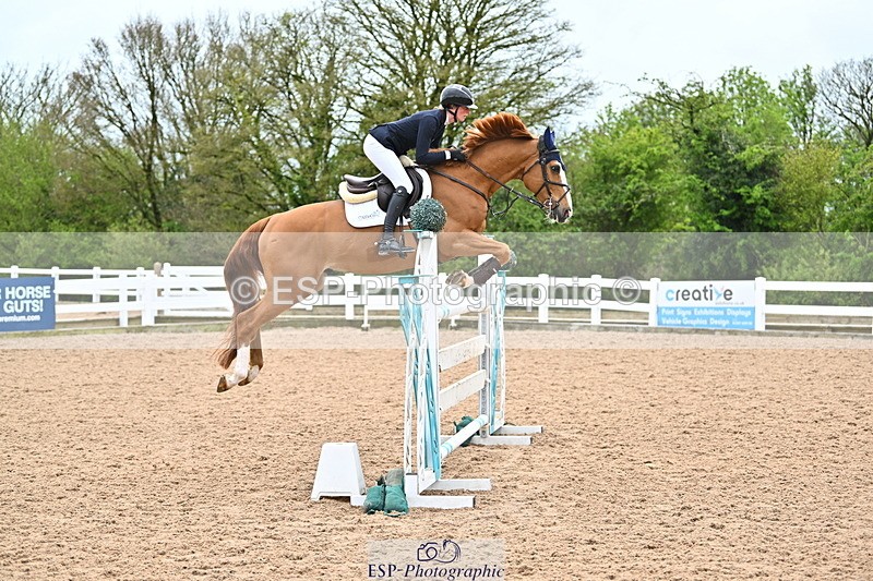 240501A-143108-01065 - Cls 8 Snr Foxhunter and 1.20m Open