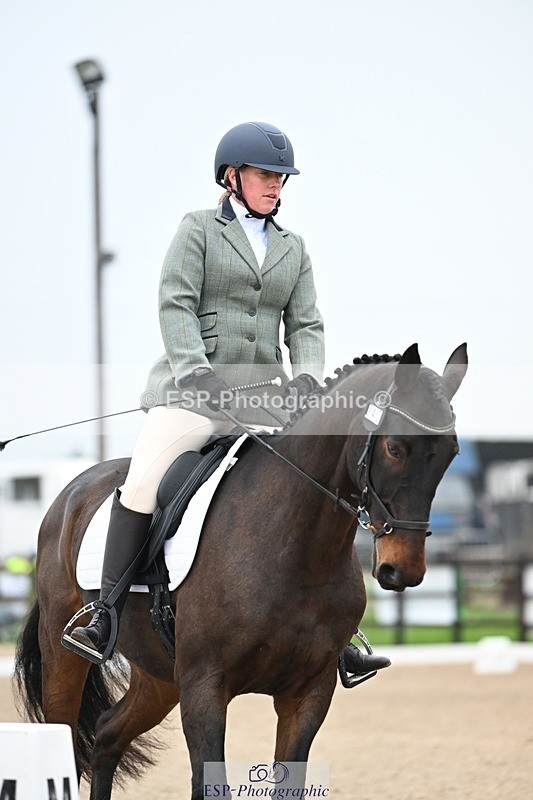 241103-113333-00544 - Intro 3 - 10.50 to 11.44