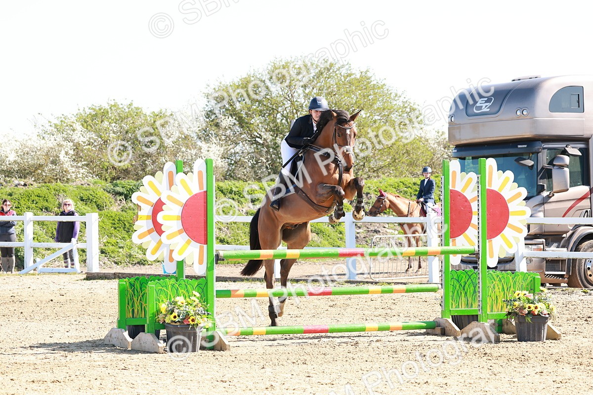 SBM_003472 - Class 15 - Senior Discovery - 1.00m