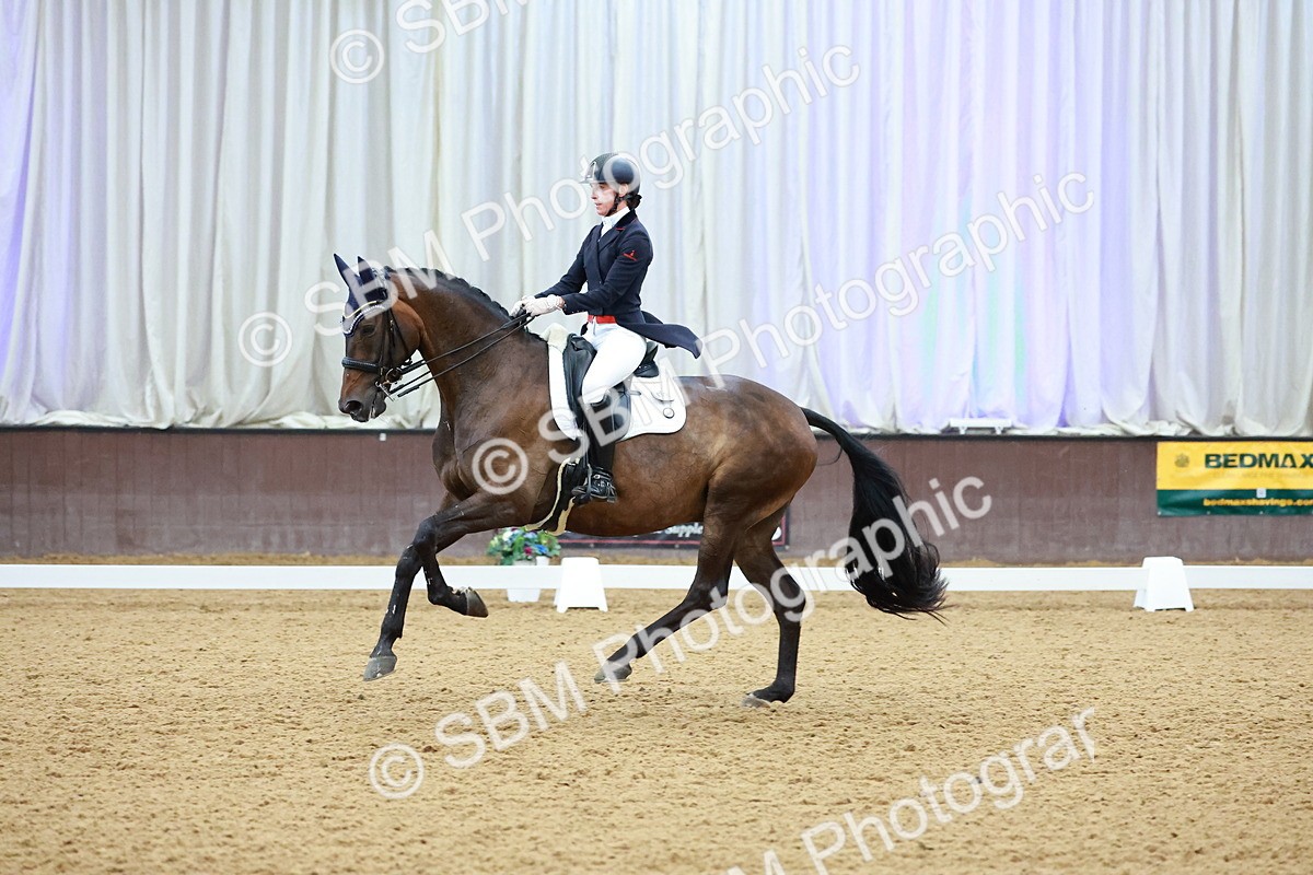 SBM_007966 - Class 9 - FEI INT II - 16.54.17.57