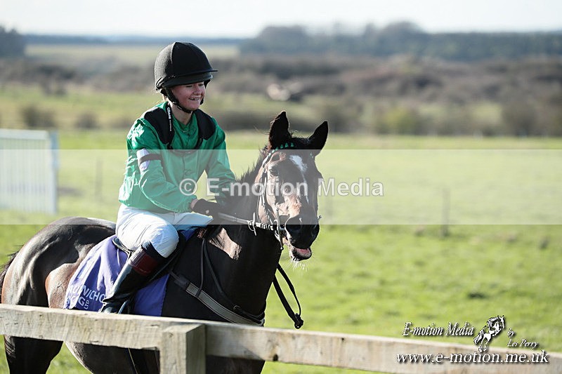 PtP 230324 1422 - Tedworth Hunt PtP Larkhill Raccourse 23rd March 2024