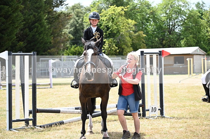 WJ6_5528 - Class 12 Minimus Jumping 45cm