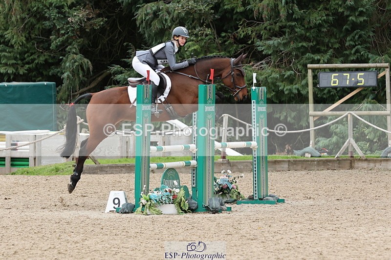 251026A-135105-26097 - G-516-Zara.Bucknell