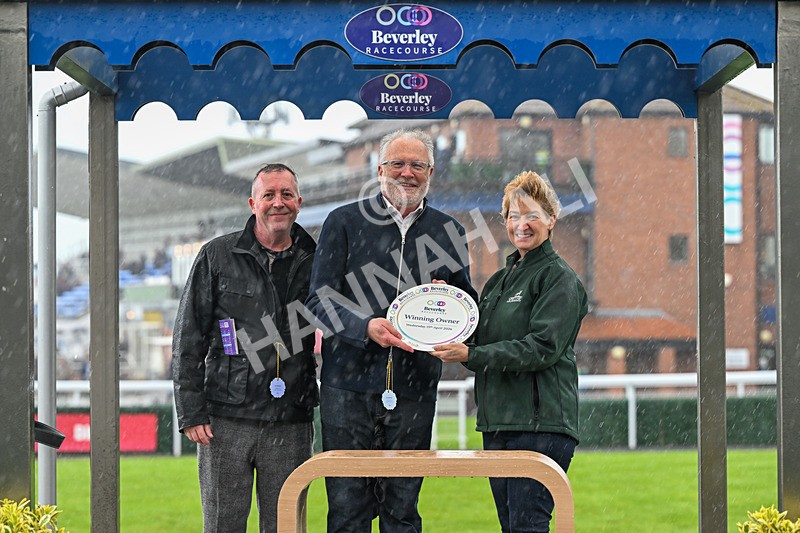 150426-Race 7-Wondrous Light-8213 - Race 7