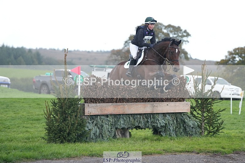 251024A-145511-12991 - C-224-Susie.Berry