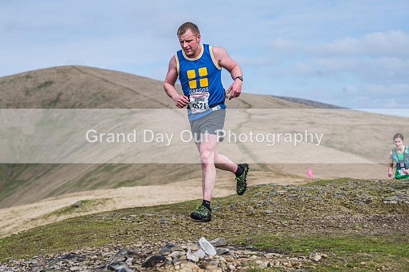 Arant haw-234 - Kendal Winter League Arant Haw Fell Races Sunday 2nd April 2023