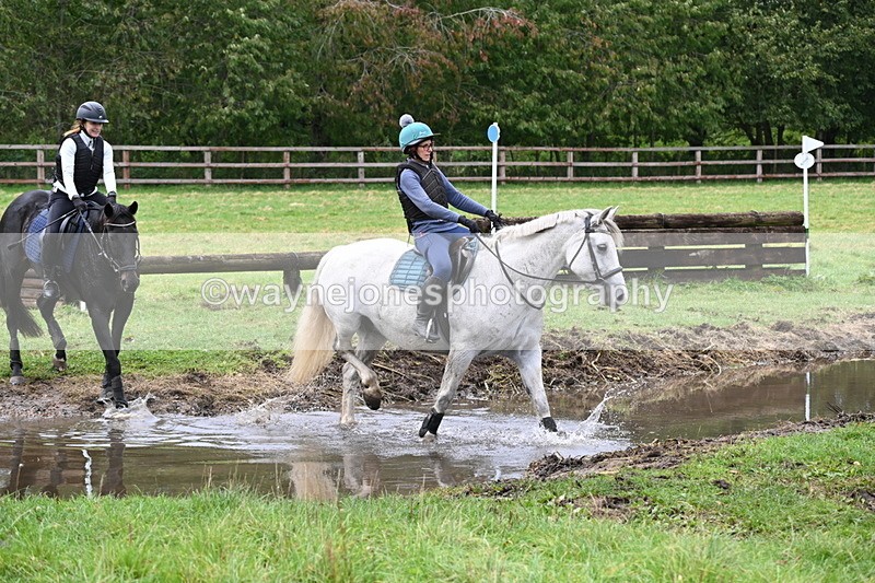 WJ6_6072 - Time at Photographer 12:41 to 13:05