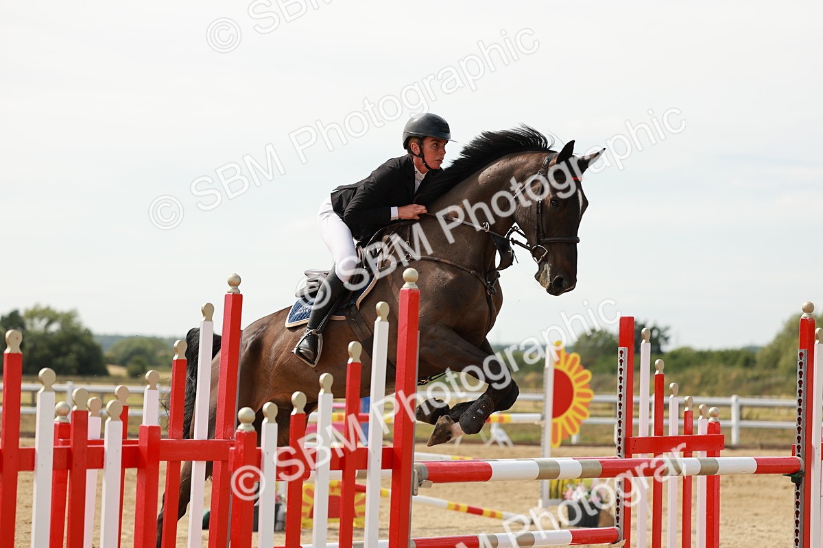 SBM_008166 - Class 4 - Senior Foxhunter - 1.20m Open