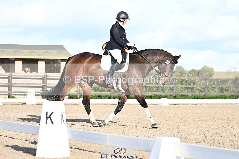 231105-142007-02333 - Cls 5 Novice 27 Start to 15.30 break