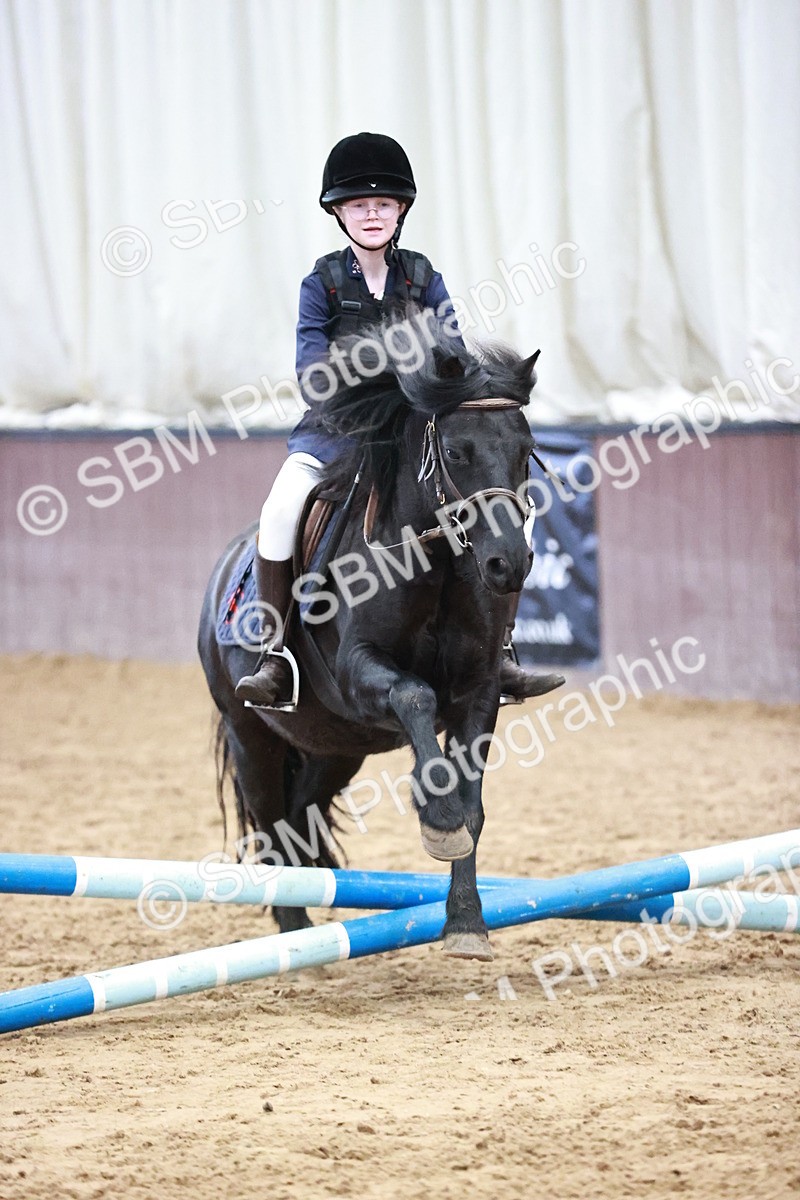 SBM_000260 - Class 1 - Cross Pole Jumping 30cm 40cm
