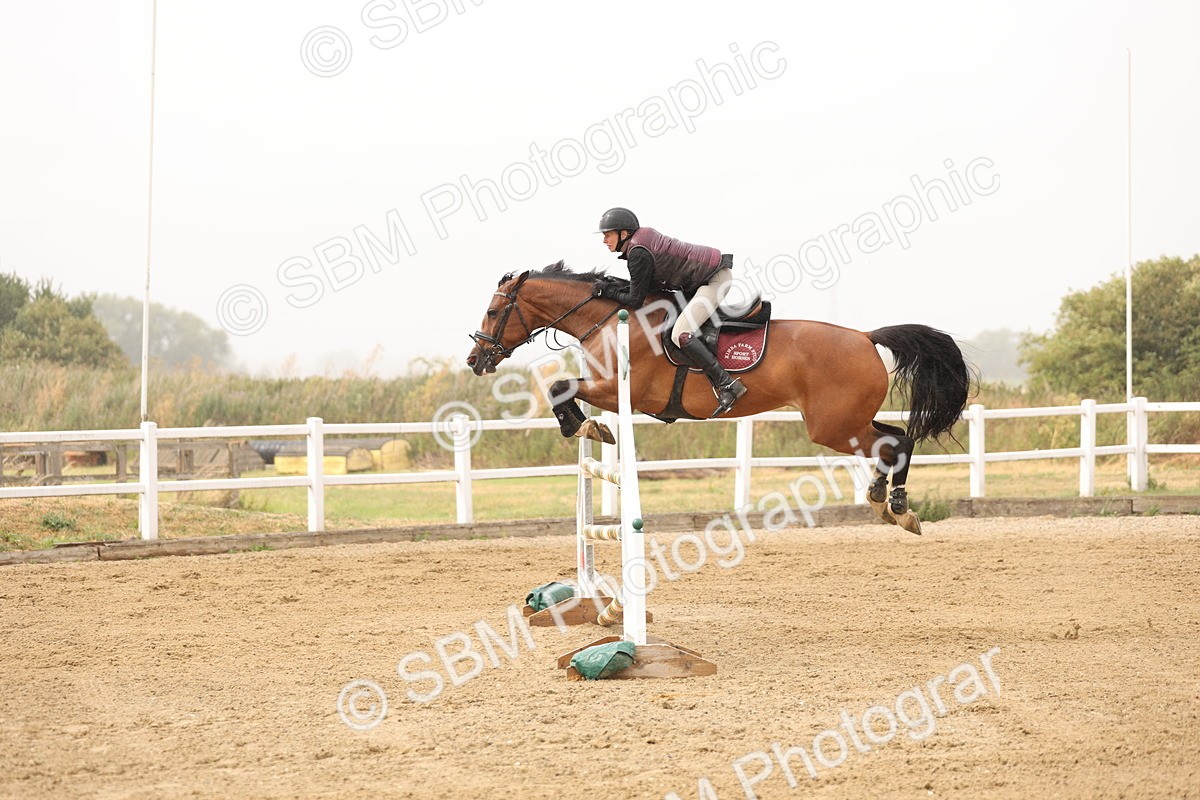 SBM_024178 - Class 6 - Senior Newcomers 1.10m