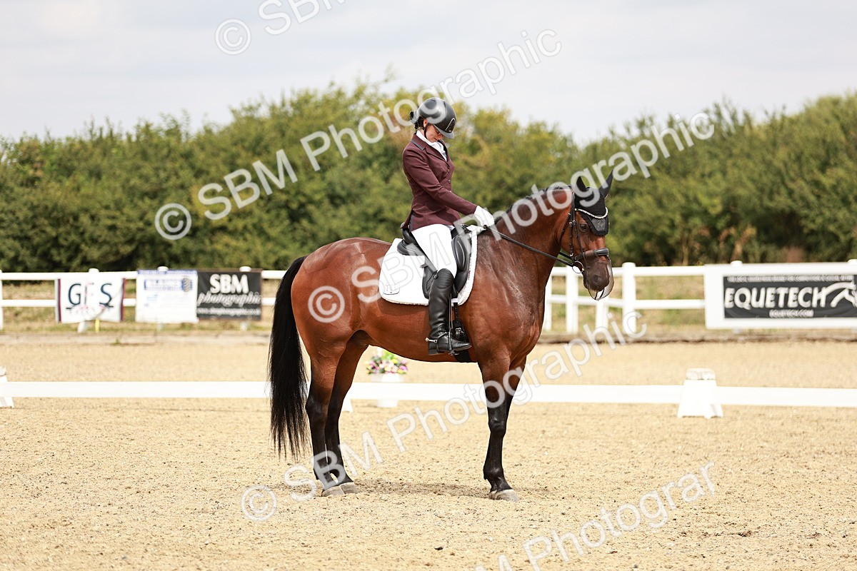 SBM_003077 - Class 6 - Novice 6 Silver - 11.34-12.20