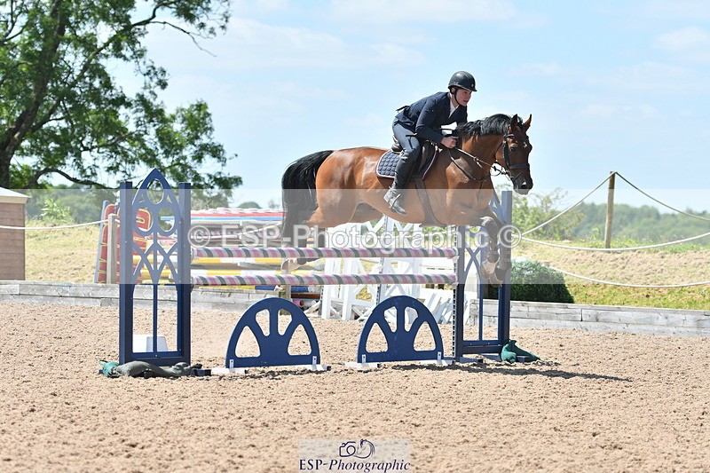 240609A-123126-05202 - Cls 18 Snr Newcomers and 1.10m Open