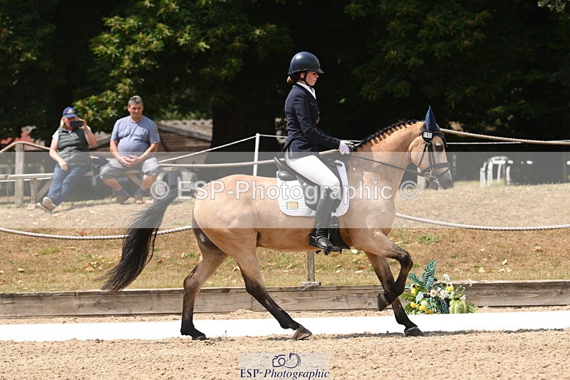 250719A-125535-05177 - 141-Chloe.Dunn-Towerhill.Shamie