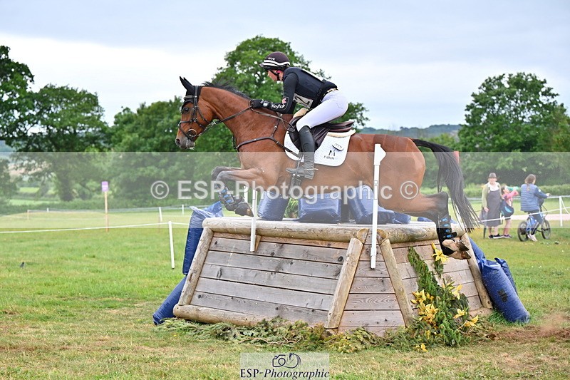 250524A-123713-10635 - B-352-Samantha.Lissington-MALIBU.TS