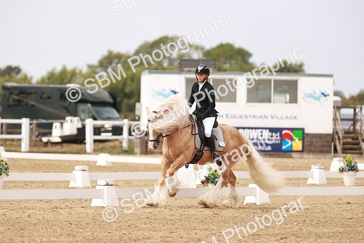 SBM_000760 - Class 1 - Prelim 5 - 10.40-11.36