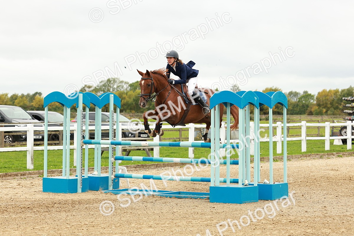 1I0A7775 - Class 4 - Senior Newcomers 1.10m