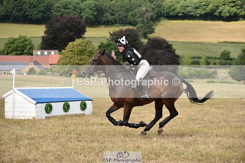 250802A-150610-06930 - D-162-Rachael.Kinsman-HUNTSMAN.COM