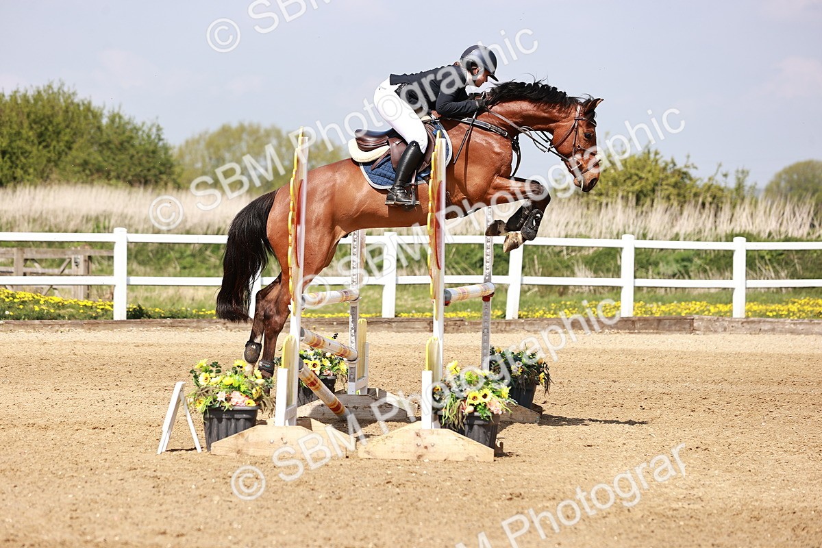  - Class 23 - Senior 1.05m