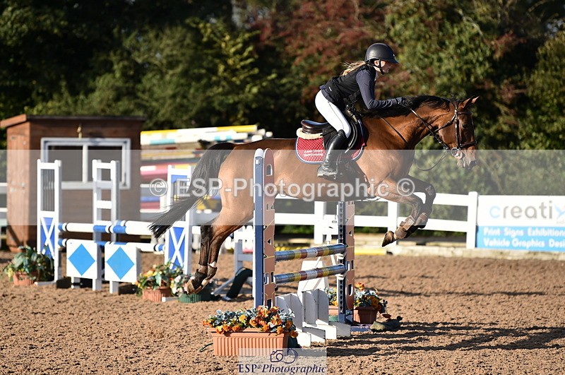 231015A-094108-06767 - Cls 22 British Novice & 90cm Open