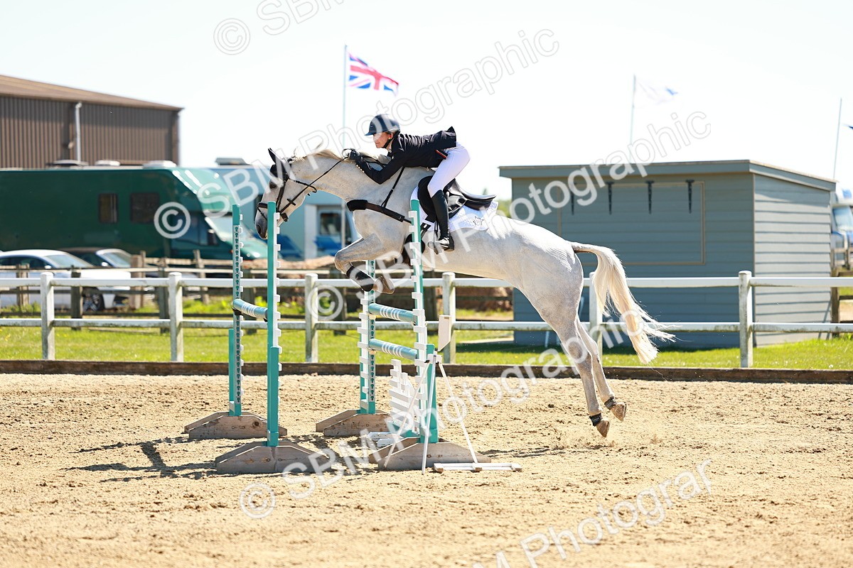 SBM_001707 - Class 5 - Senior Foxhunter - 1.20m