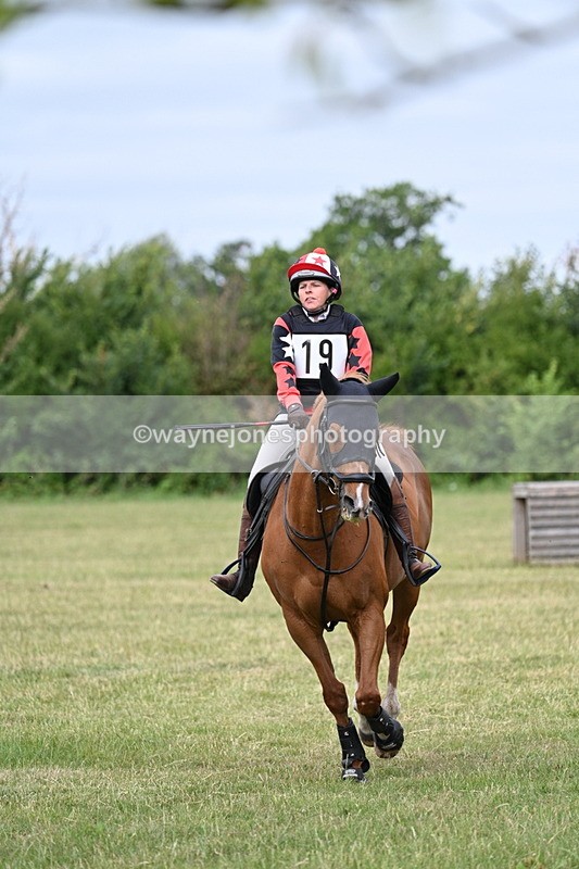 WJ7_5385 - 60cm XC Time 10:17 to 10:49