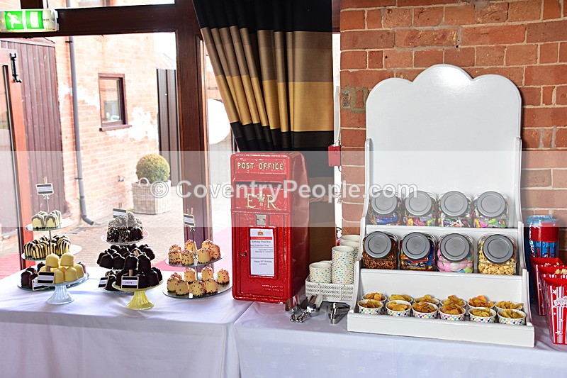 Lor-036 - Lorraine's 50th