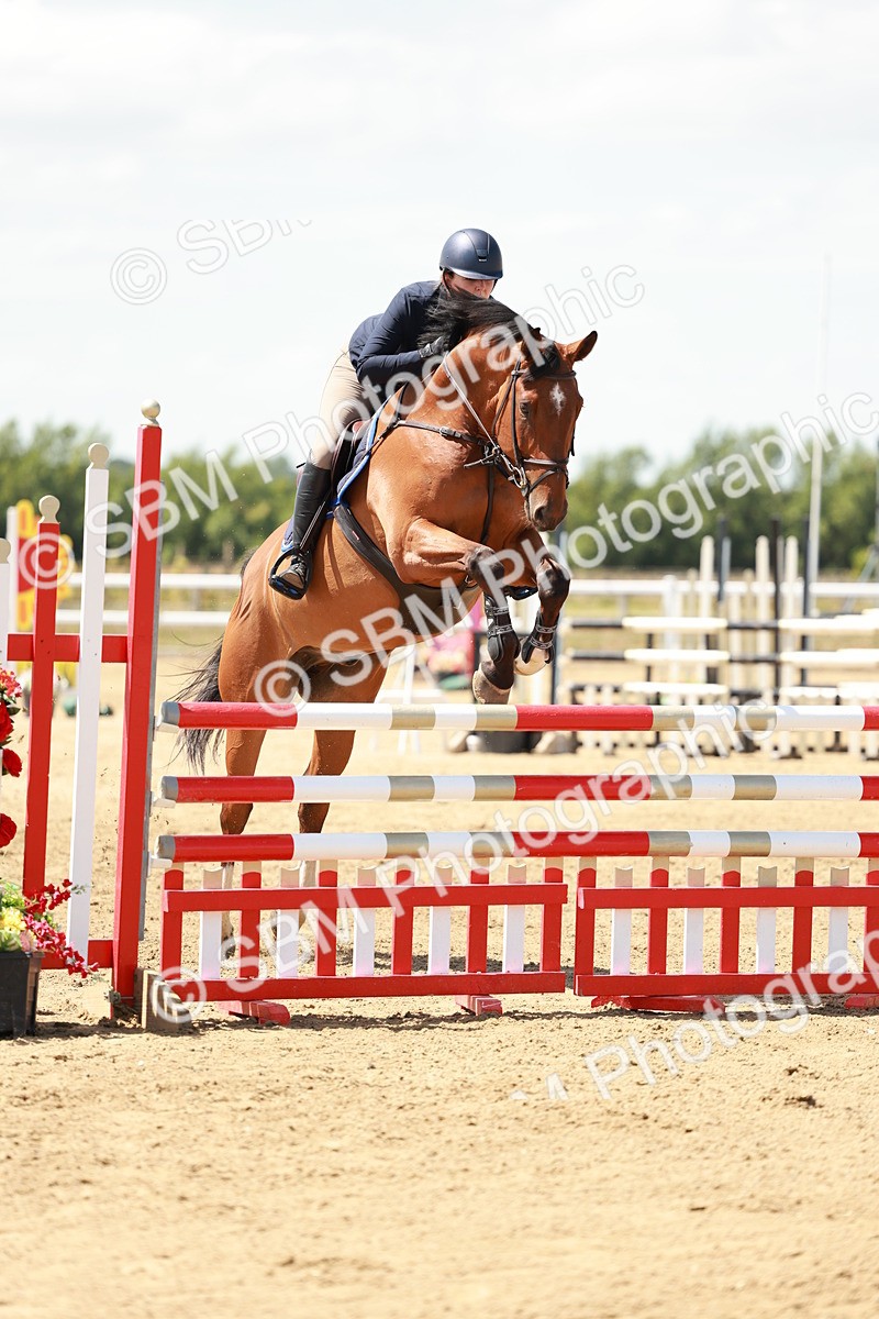 SBM_007432 - Class 3 - Senior Newcomers - 1.10m Open