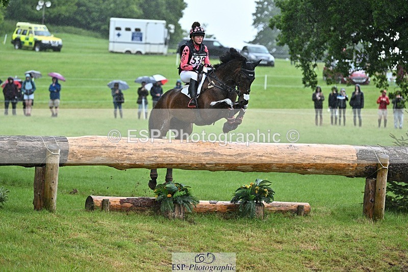 240526-134116-23001 - 539-PURE_TRENDSETTER-Ellie_Fredericks