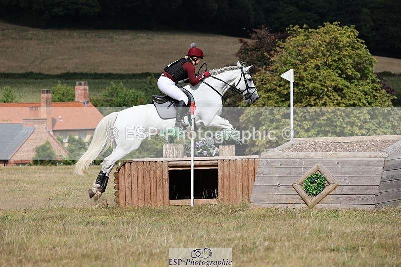 250802A-154719-06855 - F-277-Libby.Galloway-COLUMCILLE.LEADER