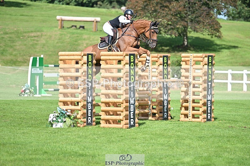 230909-115251-05318 - Cls 11 Snr Foxhunter & 1.20m Open