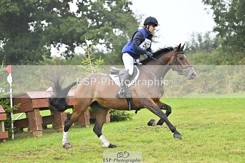 240901A-153147-10355 - 507-Emma.Jowett-SEABALLY.URSUALA