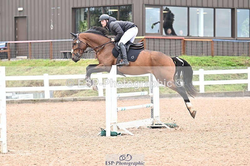 250917-111324-00230 - Cls 1 British Novice and 90cm Open