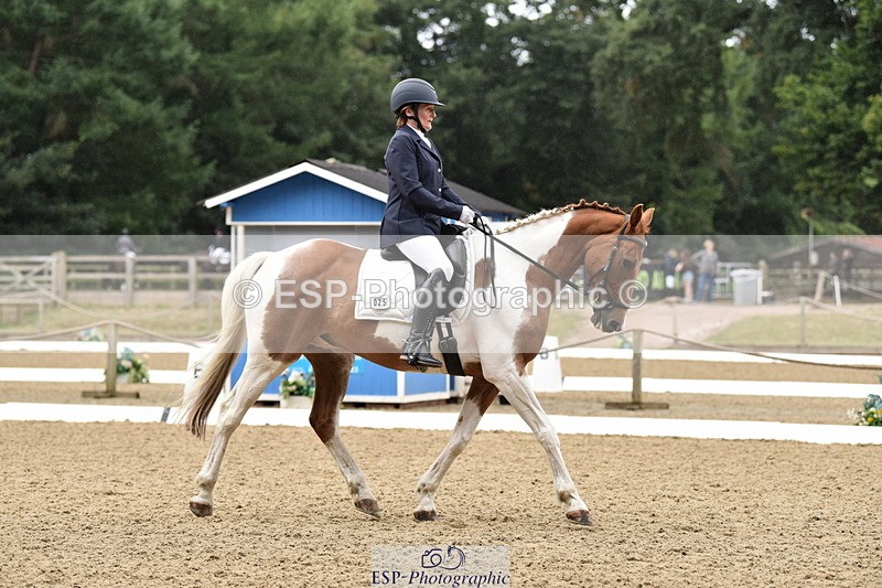 140109A-233050-08490 - 025-Lis.Gillingham-Comyn.Martin