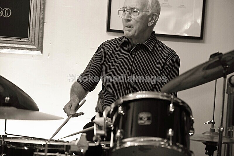 ROD-61 - Rod Kelly Trio